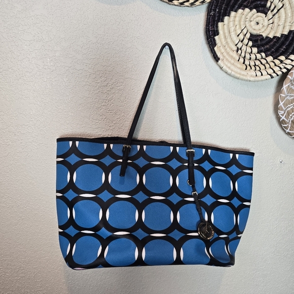 Michael by Michael Kors Jet Set Travel Deco Leather Bag Blue - Picture 7 of 11